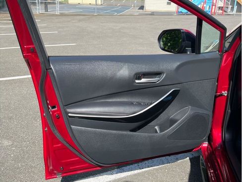 Used 2023 Toyota Corolla XSE w/ Carpet Mat Package (TMS) image 5