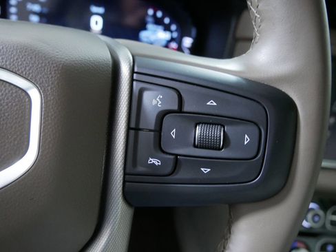 Used 2024 GMC Yukon Denali AWD/4WD image 29