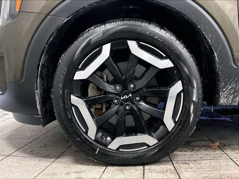 Used 2023 Kia Telluride S w/ S Sunroof Package image 7