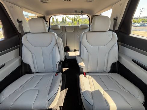Used 2025 Hyundai Palisade SEL AWD/4WD image 37