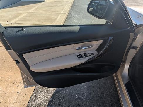 Used 2015 BMW 328i xDrive Sedan image 10