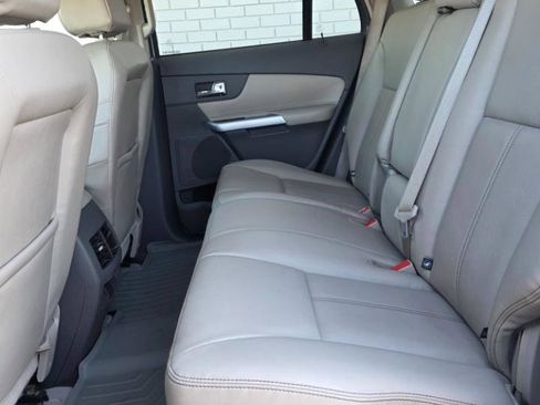Used 2014 Ford Edge SEL w/ Equipment Group 205A AWD/4WD image 13