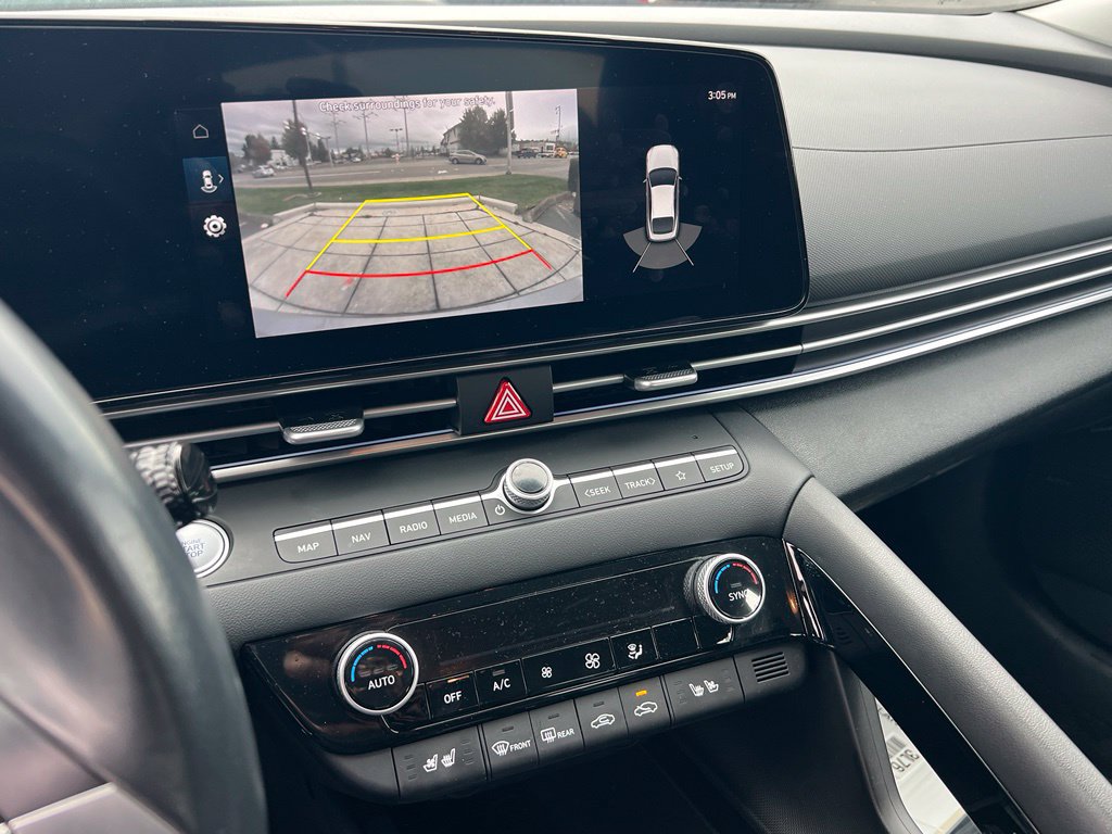 Certified 2023 Hyundai Elantra Limited FWD image 21
