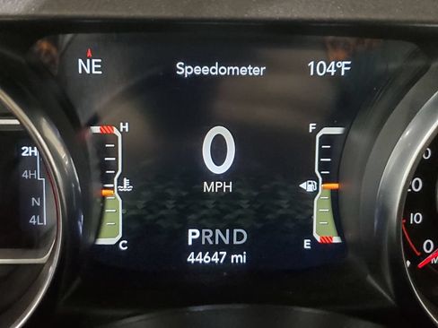 Used 2021 Jeep Gladiator Mojave AWD/4WD image 34