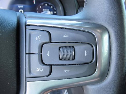 Certified 2024 Chevrolet Suburban Z71 w/ Off-Road Capability Package image 27