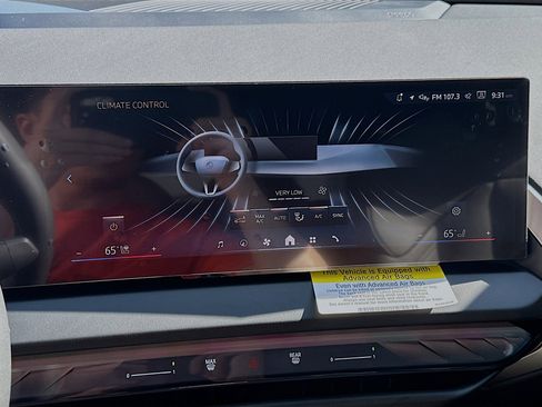 New 2025 BMW X3 xDrive30i w/ Convenience Package image 13