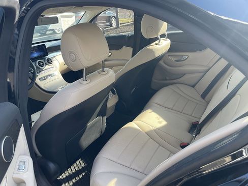 Certified 2021 Mercedes-Benz C 300 4MATIC Sedan image 11