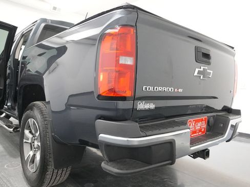 Used 2017 Chevrolet Colorado LT w/ Luxury Package, Chrome RWD image 22