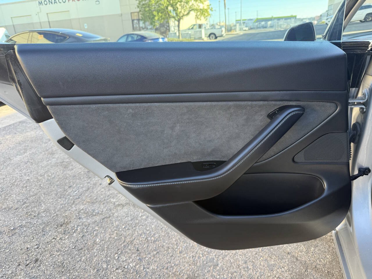Used 2018 Tesla Model 3 Performance AWD/4WD image 13
