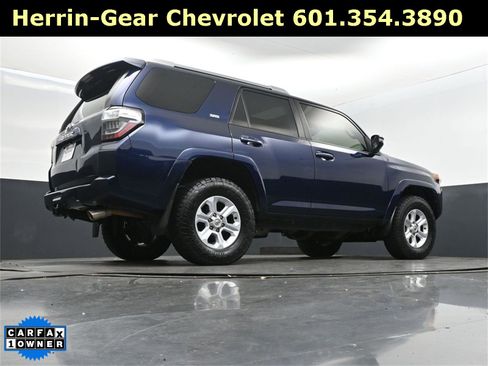 Used 2017 Toyota 4Runner SR5 Premium image 46