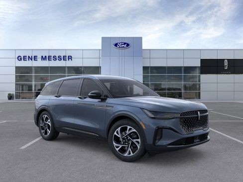 New 2026 Lincoln Nautilus Premier w/ Jet Appearance Package image 29