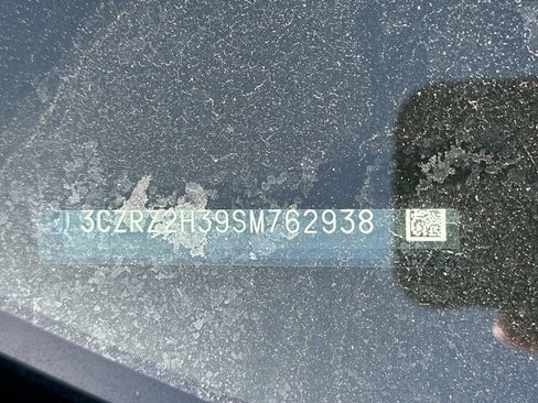 Used 2025 Honda HR-V LX image 2