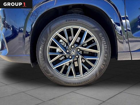 Used 2026 Lexus TX 350 AWD w/ Technology Package image 9