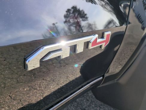 Certified 2023 GMC Canyon AT4 w/ AT4 Premium Package image 33