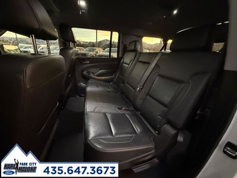 Used 2020 Chevrolet Suburban Premier image 16