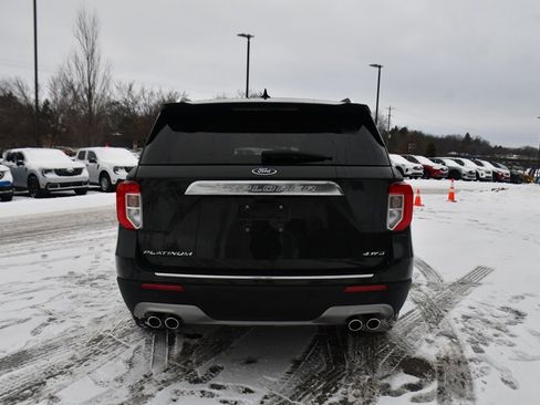 Used 2023 Ford Explorer Platinum w/ Technology Package image 5