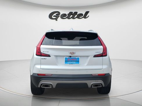 Used 2023 Cadillac XT4 Premium Luxury w/ Technology Package FWD image 6