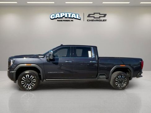 Used 2024 GMC Sierra 2500 Denali Ultimate w/ Max Trailering Package image 2