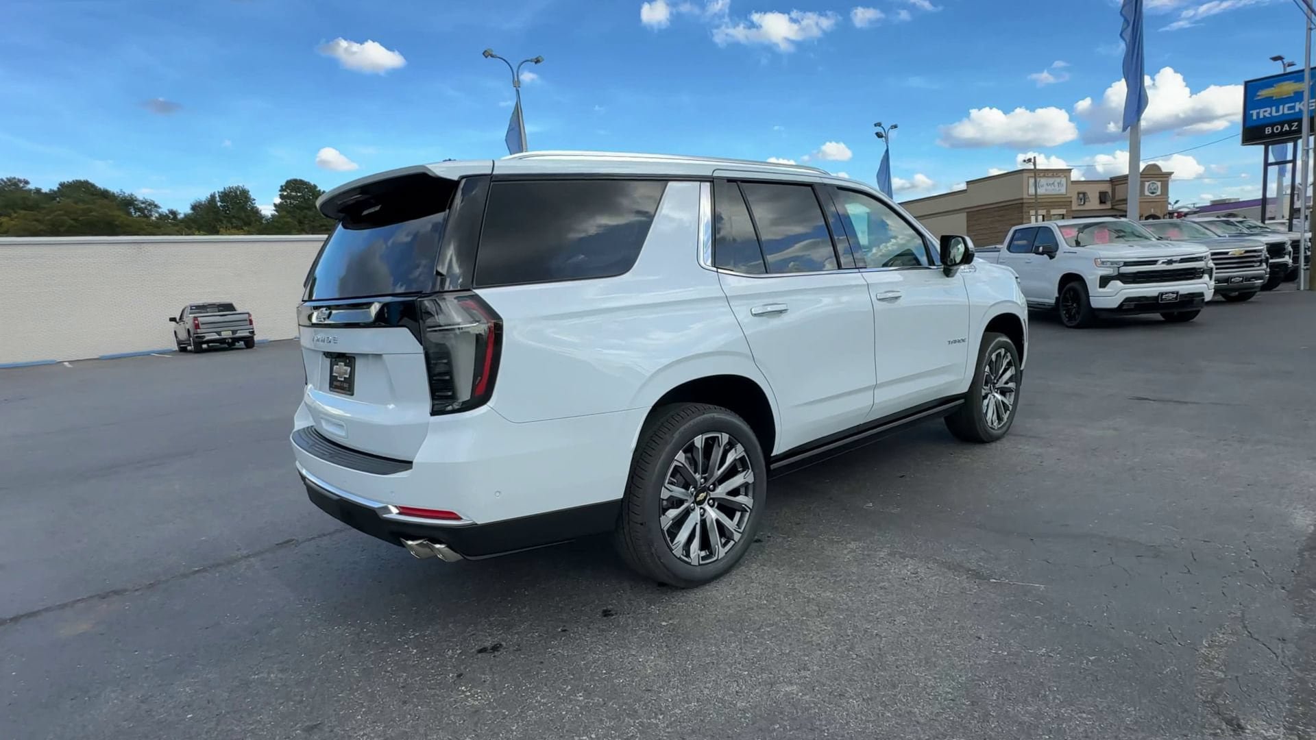 New 2027 Chevrolet Tahoe High Country AWD/4WD image 8