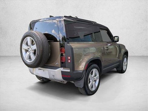 Used 2021 Land Rover Defender 90 S AWD/4WD image 5