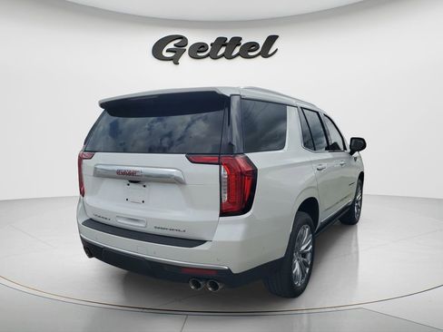 Used 2024 GMC Yukon Denali w/ Advanced Technology Package AWD/4WD image 3