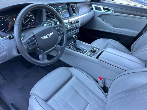 Used 2015 Hyundai Genesis 3.8 w/ Option Group 04 image 10