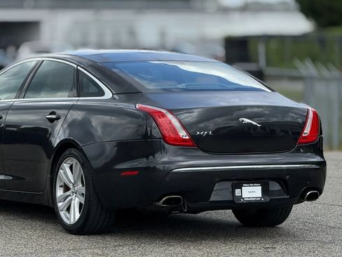 Used 2012 Jaguar XJ L RWD image 16