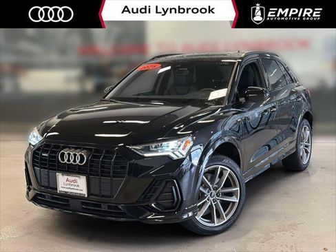 Certified 2025 Audi Q3 2.0T Premium w/ Convenience Package image 1