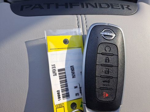New 2026 Nissan Pathfinder SL AWD/4WD image 37