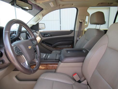 Used 2019 Chevrolet Tahoe Premier image 9