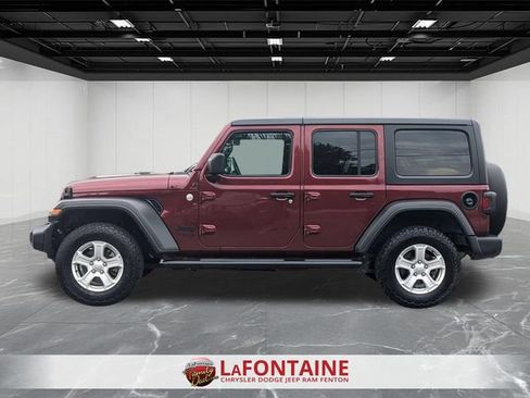 Used 2021 Jeep Wrangler Unlimited Sport AWD/4WD image 2