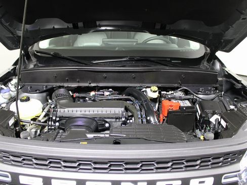 Certified 2025 Ford Bronco Sport Badlands image 7