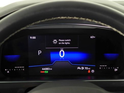 Used 2022 Volkswagen Tiguan SE image 28