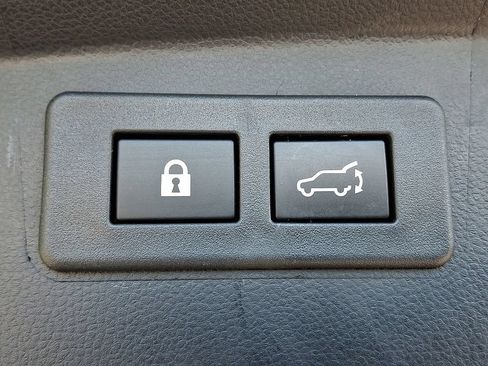 Certified 2024 Subaru Outback Premium AWD/4WD image 31