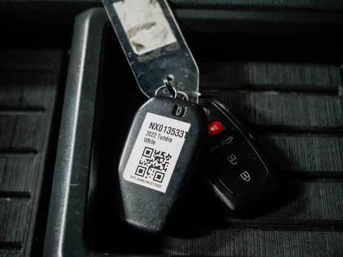 Used 2022 Toyota Tundra SR5 image 29