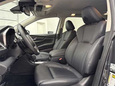 Used 2023 Subaru Ascent Limited image 13
