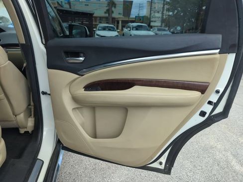 Used 2017 Acura MDX FWD image 33