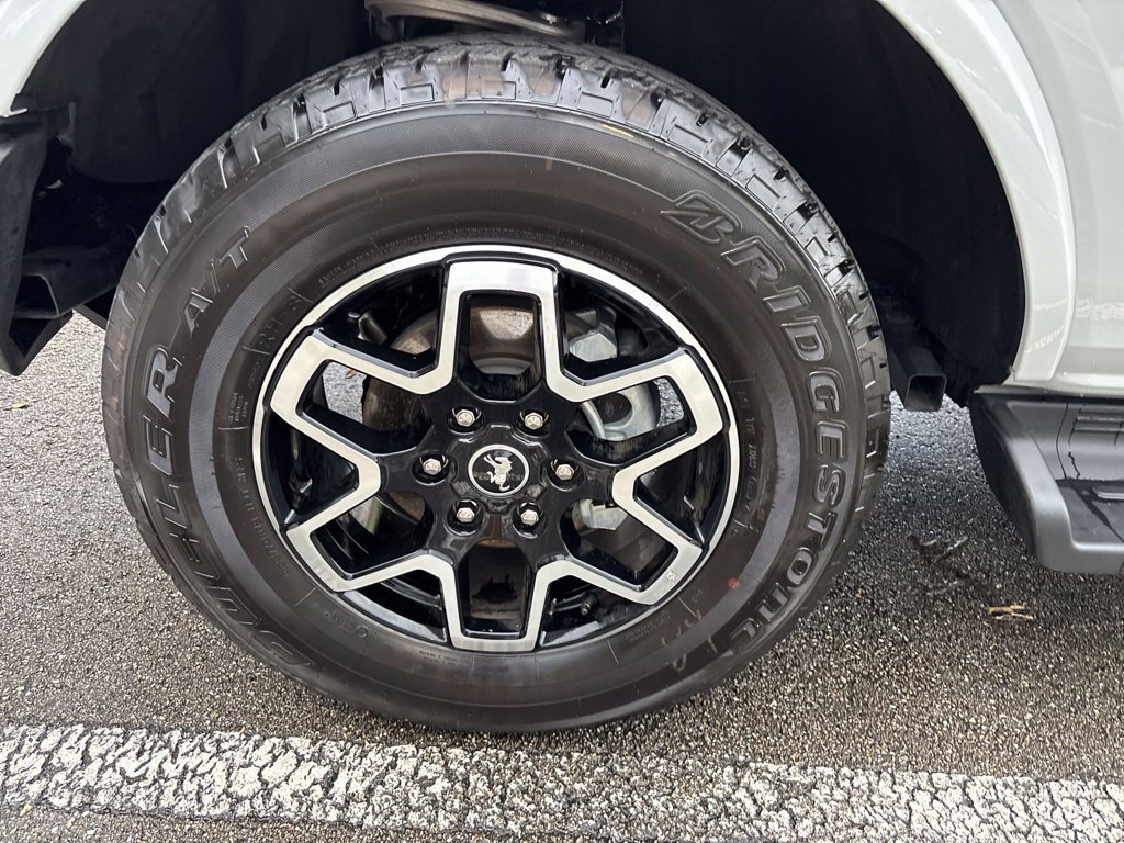 Used 2026 Ford Bronco Outer Banks AWD/4WD image 9