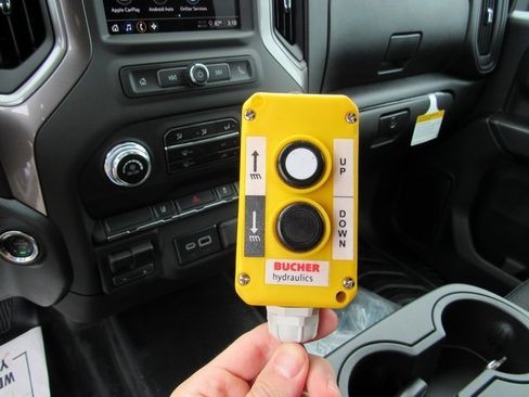 New 2025 GMC Sierra 3500 Pro w/ Convenience Package image 17