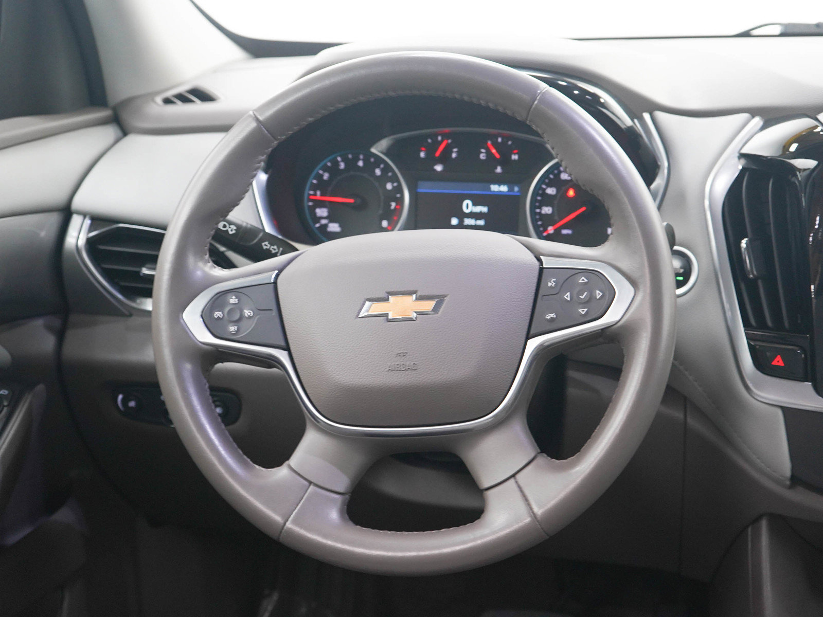 Used 2020 Chevrolet Traverse LT w/ LPO, Floor Liner Package AWD/4WD image 18
