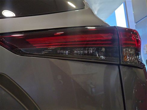 New 2026 Toyota Highlander XSE image 22