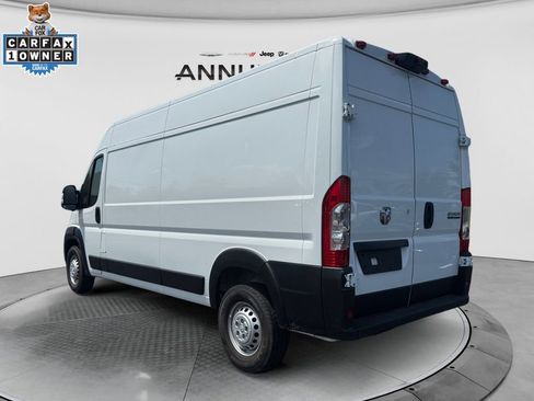 Used 2026 RAM ProMaster 2500 w/ Convenience Group FWD image 3