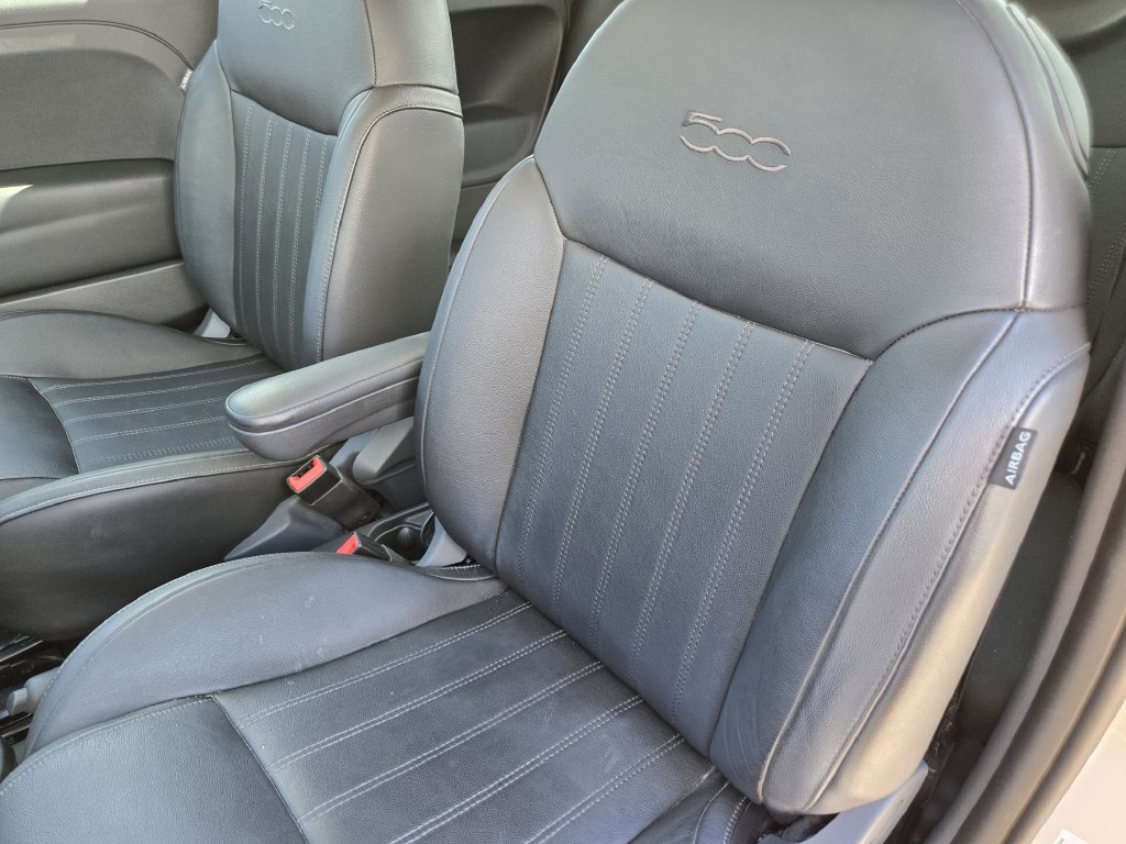 Used 2012 FIAT 500 Lounge w/ Luxury Leather Pkg FWD image 15