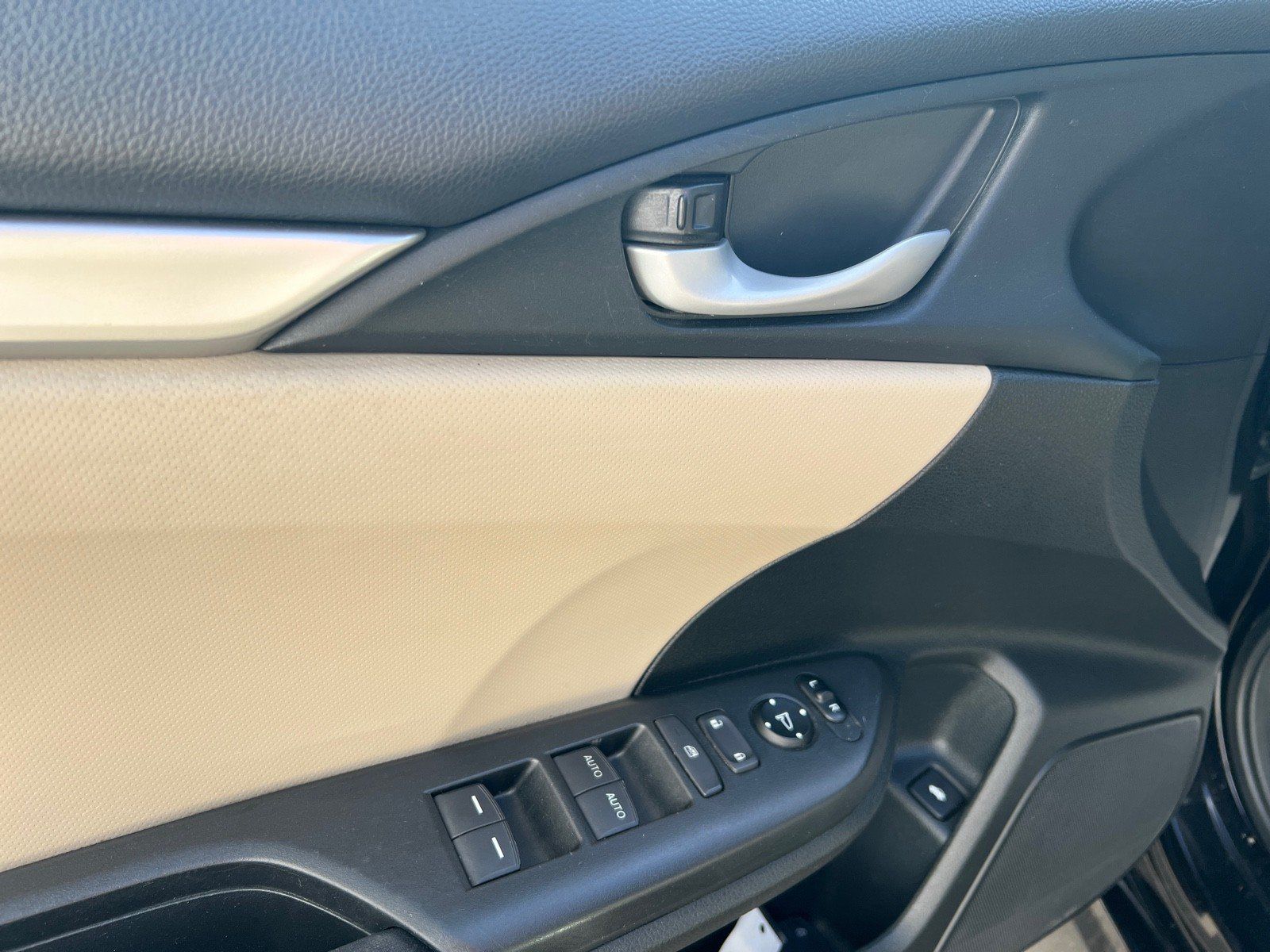 Used 2016 Honda Civic LX image 14