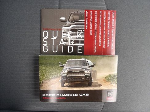 Used 2022 RAM 5500 SLT w/ Quick Order Package 2YG SLT AWD/4WD image 34