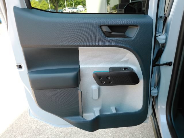 Used 2025 Ford Maverick XLT w/ XLT Luxury Package FWD image 18