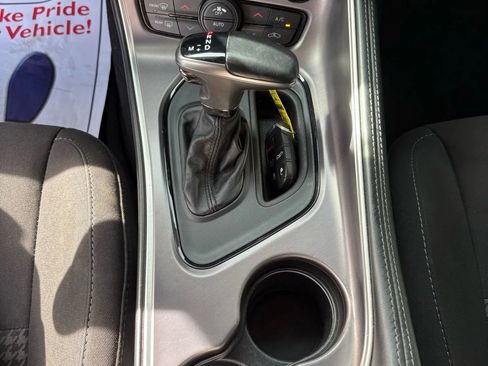 Used 2021 Dodge Challenger GT w/ Performance Handling Group image 23