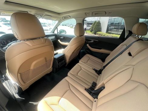 Used 2025 Audi Q7 3.0T Prestige image 22