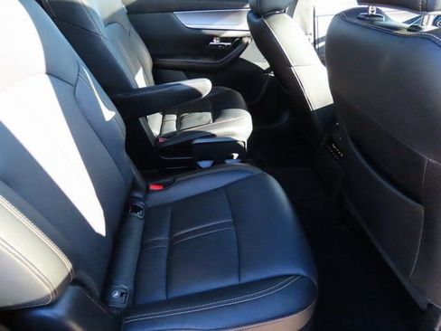 Used 2025 MAZDA CX-90 3.3 Turbo w/ Premium Sport Pkg image 15