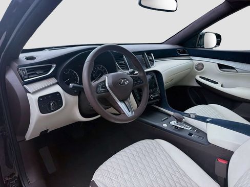 Used 2019 INFINITI QX50 Essential w/ Sensory Package FWD image 27